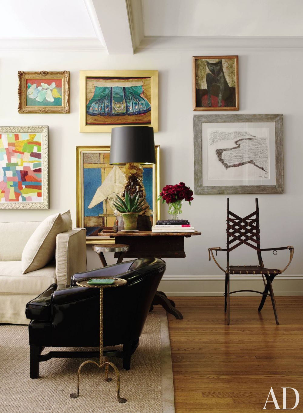 contemporary-living-room-new-york-new-york-201110-7_1000-watermarked