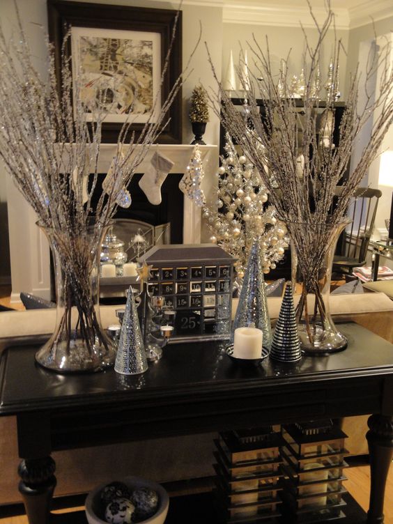 christmas-holiday-decorations-sparkly-branches-twigs-ideas